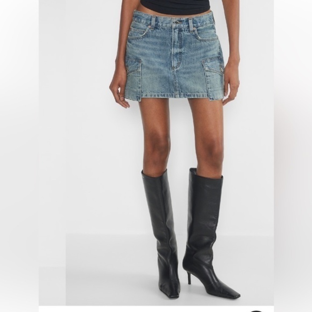 Denim Forum 90s Mid-Rise Cargo Light Blue Mini Skirt